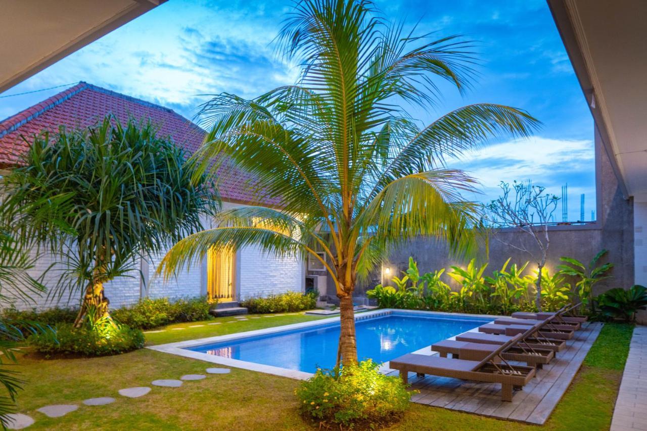 Berawa Dini Guesthouse Canggu Eksteriør bilde